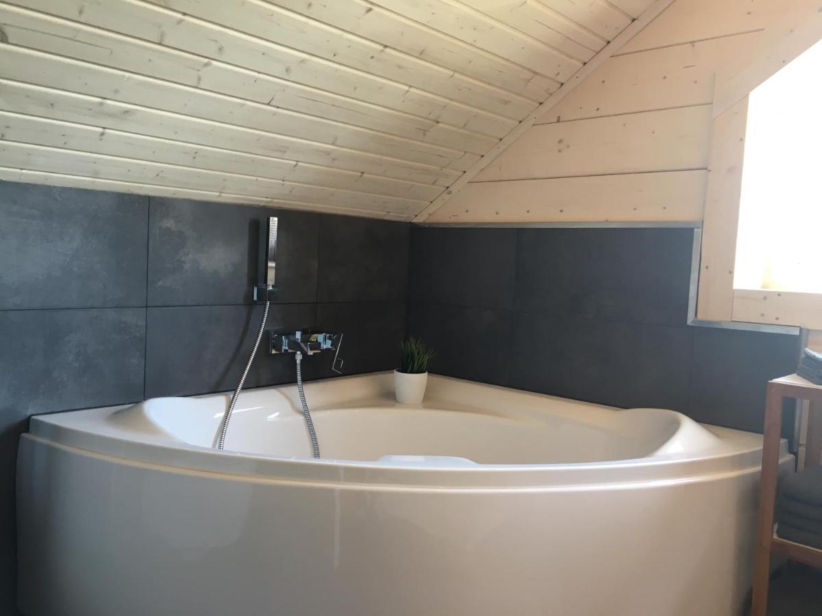 Chalet Rotbuche ポツダム エクステリア 写真